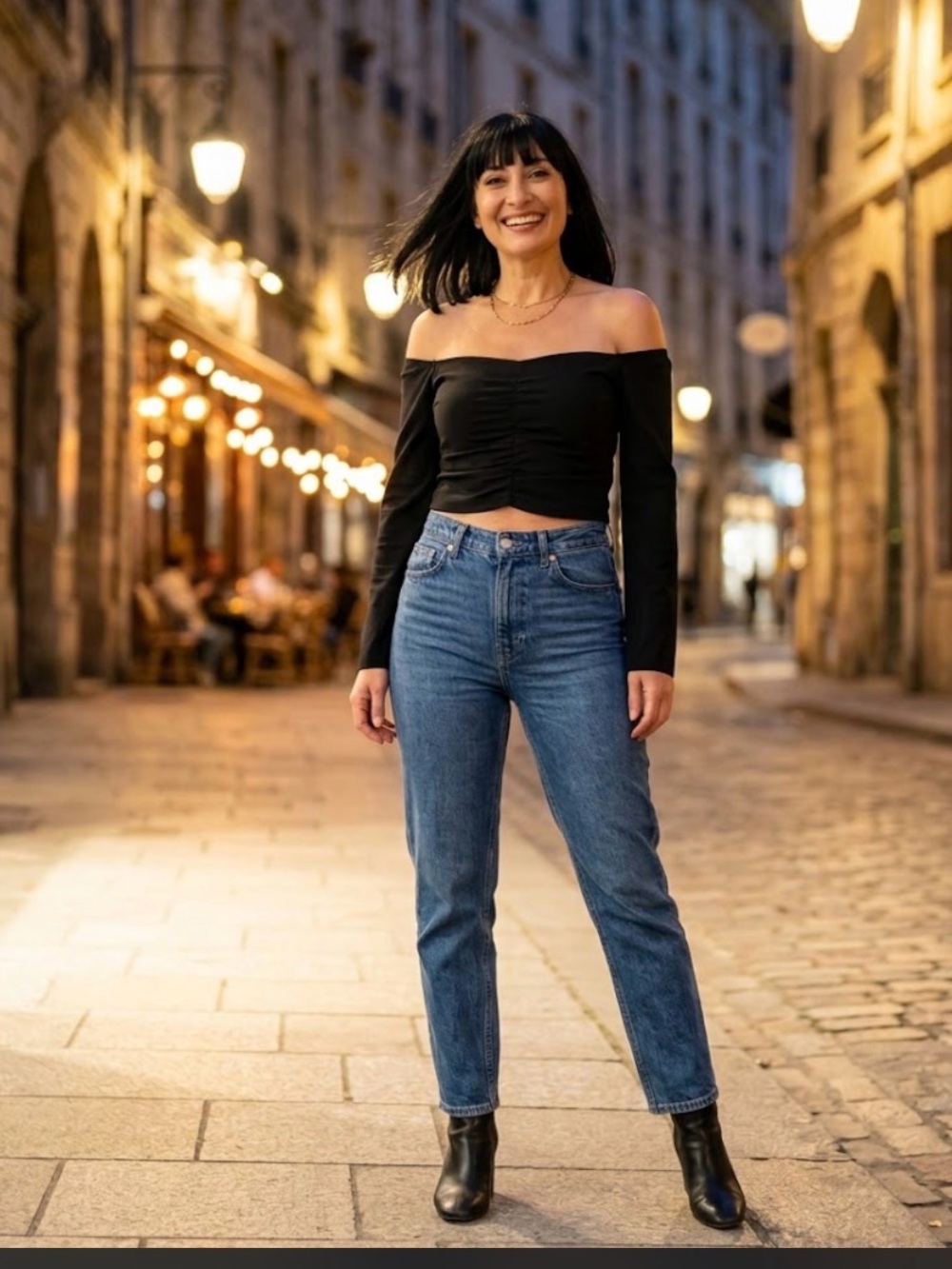 Abercrombie & Fitch Black Off-the-Shoulder Long Sleeve Crop Top